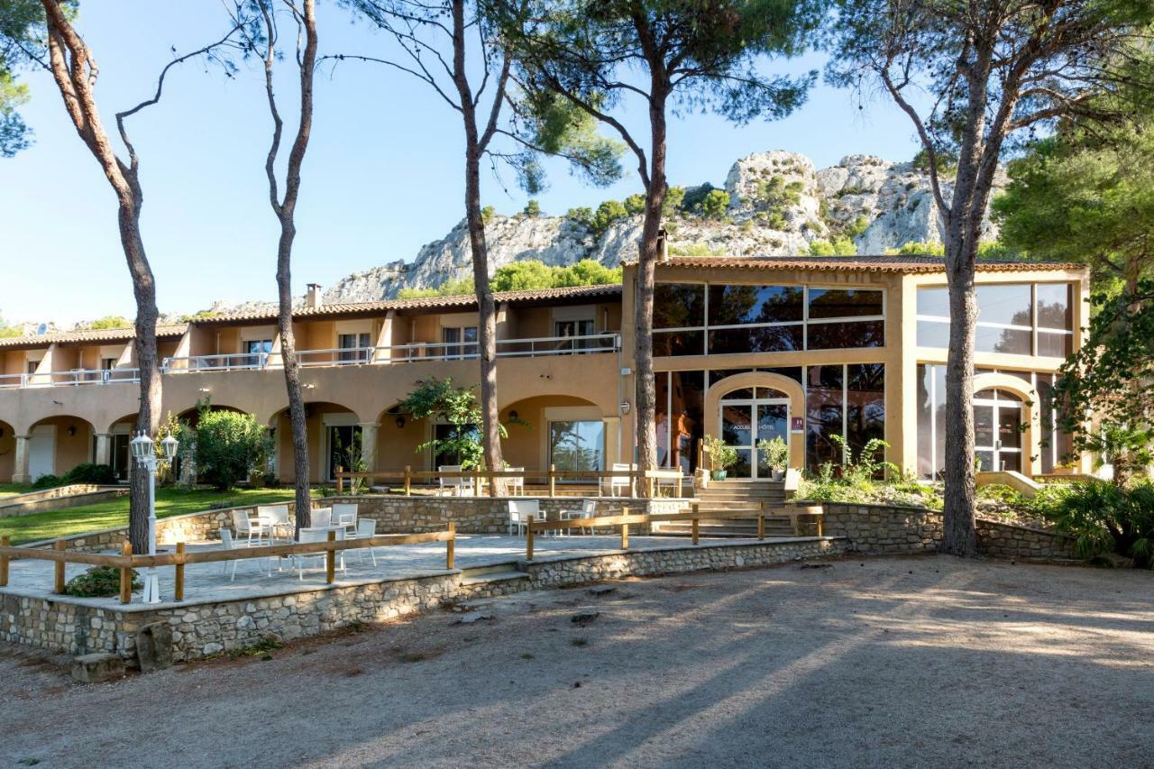 Best Western Domaine De Roquerousse Salon-de-Provence Exterior photo